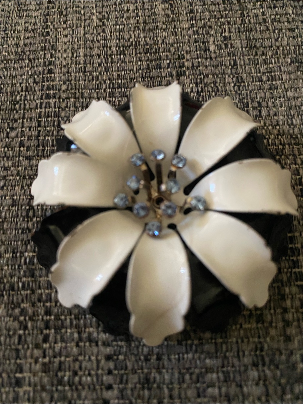 Stunning Black White 1960s Enamel flower Brooch
